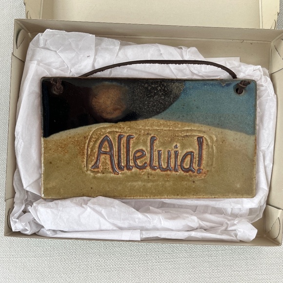 Hand-made ceramic wall-hanging, 8 x 4.5 in. - Picture 9 of 12